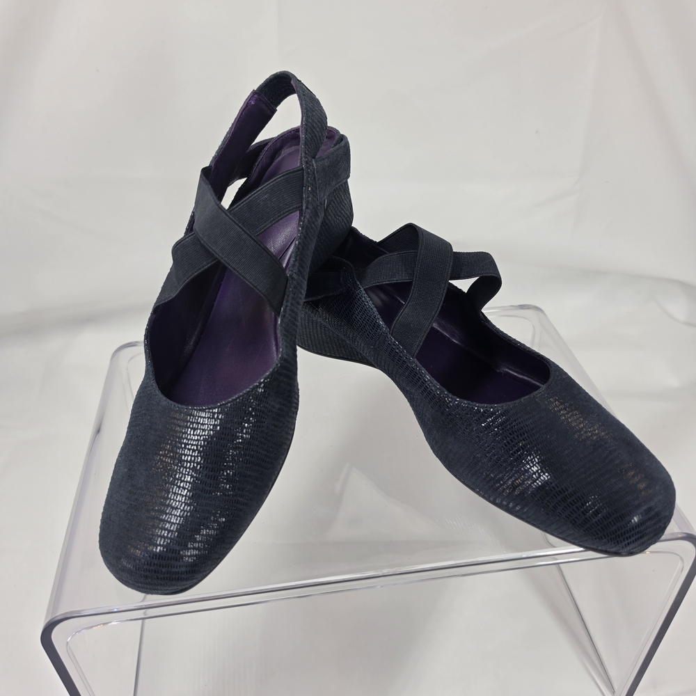 Vaneli Mary Jane Flats Women's 8.5 M Navy Blue Textured Elastic Strap Comfort - Picture 2 of 7